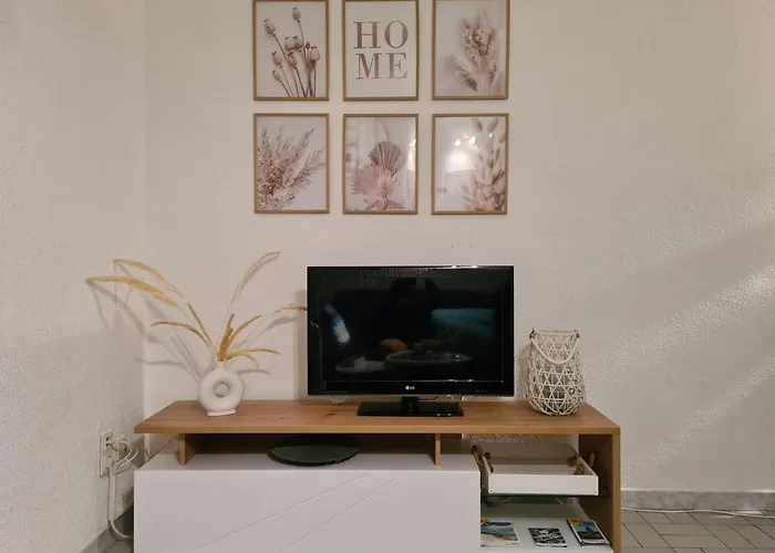 דירה 2 Vue *